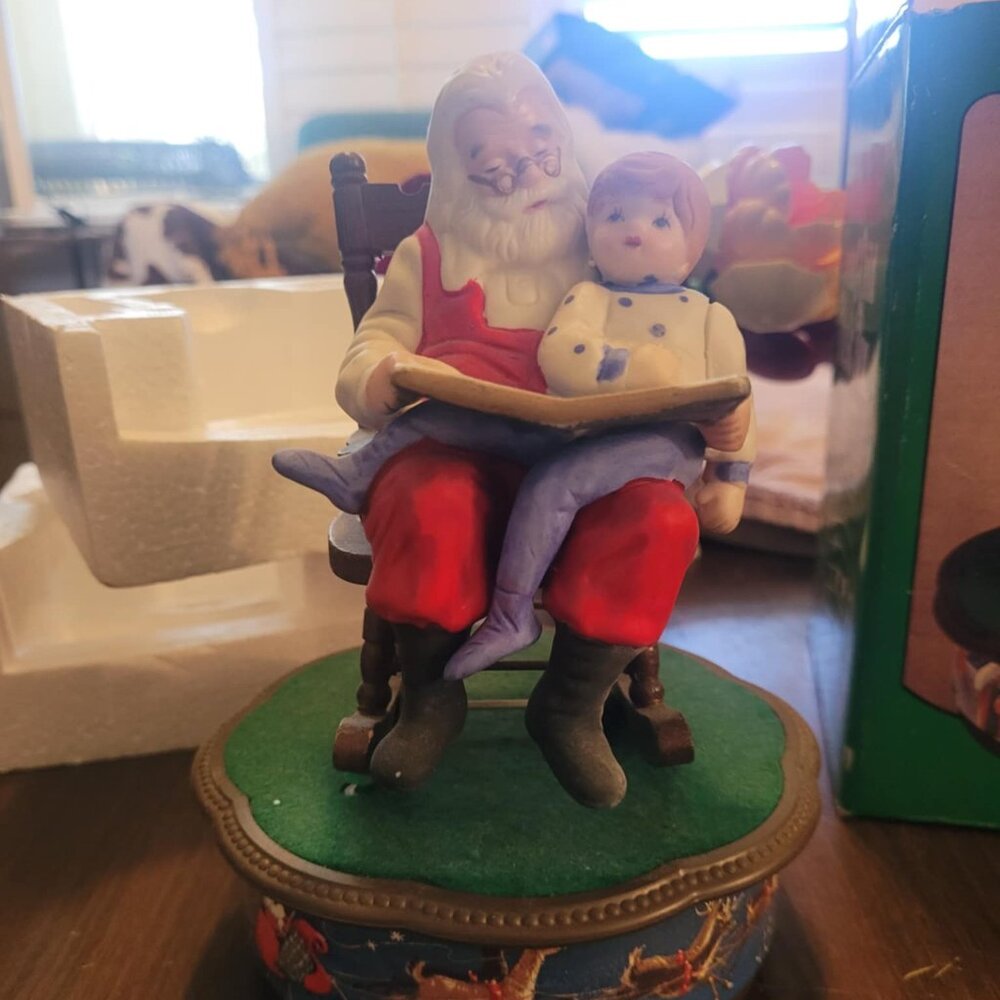 Vintage Jasco Santa & Child Music Box W/Box. Works. Santa Is Coming To Town